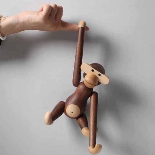 Solid wood monkey home furnishings creative holiday gifts black walnut gibbon pendant wooden crafts