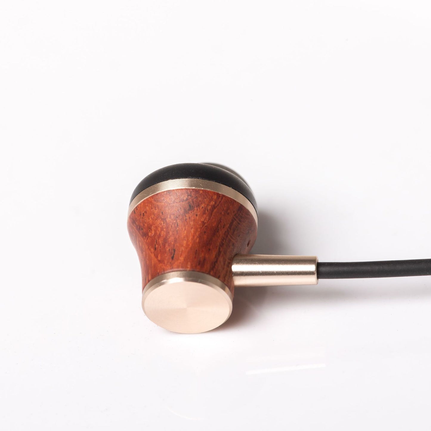 Wooden in ear wired headphones with wooden design and noise reduction, professionally customized